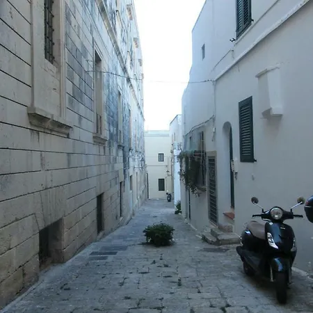 公寓 Torre Dell'orologio 奥特朗托